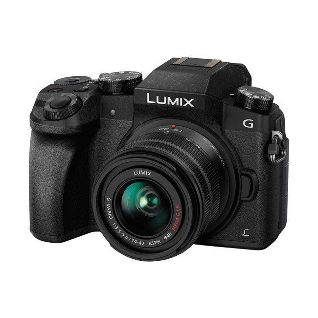 Camara de Fotos con Lente Intercambiable DMC-G7WPP-K Panasonic